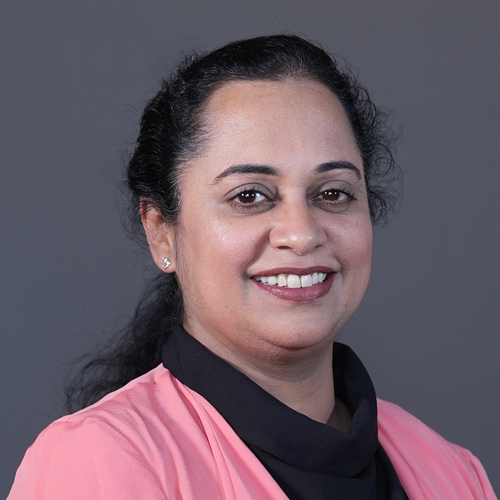 http://ec2-3-29-170-208.me-central-1.compute.amazonaws.com/images/default-source/facultymembers/cas/dr-deepa-suresh.jpg?sfvrsn=8d2f18c4_4