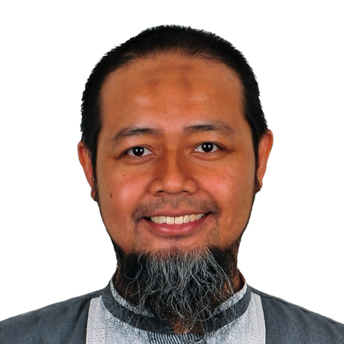 http://ec2-3-29-170-208.me-central-1.compute.amazonaws.com/images/default-source/facultymembers/coe/arief-cahyo.jpg?sfvrsn=d5ef688f_4
