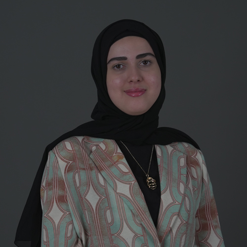 http://ec2-3-29-170-208.me-central-1.compute.amazonaws.com/images/default-source/facultymembers/coe/hadil-salman.jpg?sfvrsn=dbd57e6_4